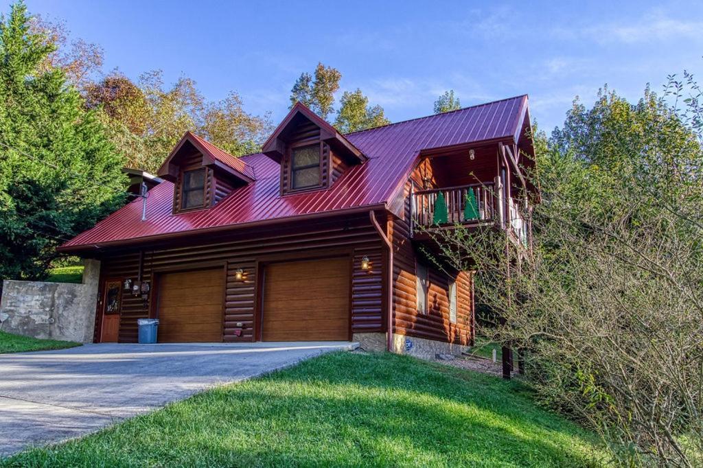 Papa Bear, Hot Tub, Wifi, 1089 Free Tickets Each Paid Day, Dollywood And More Sevierville Dış mekan fotoğraf